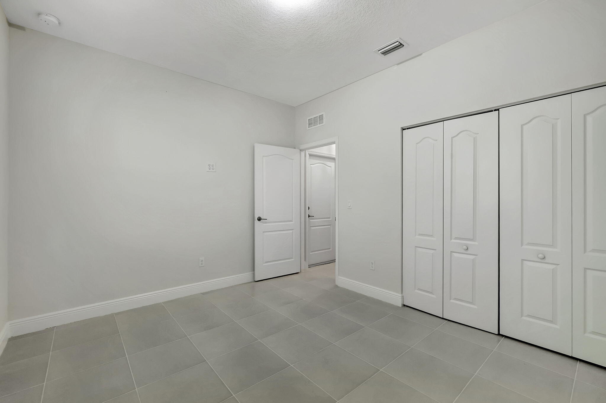 8271 NW Greenbank Circle, Port St. Lucie