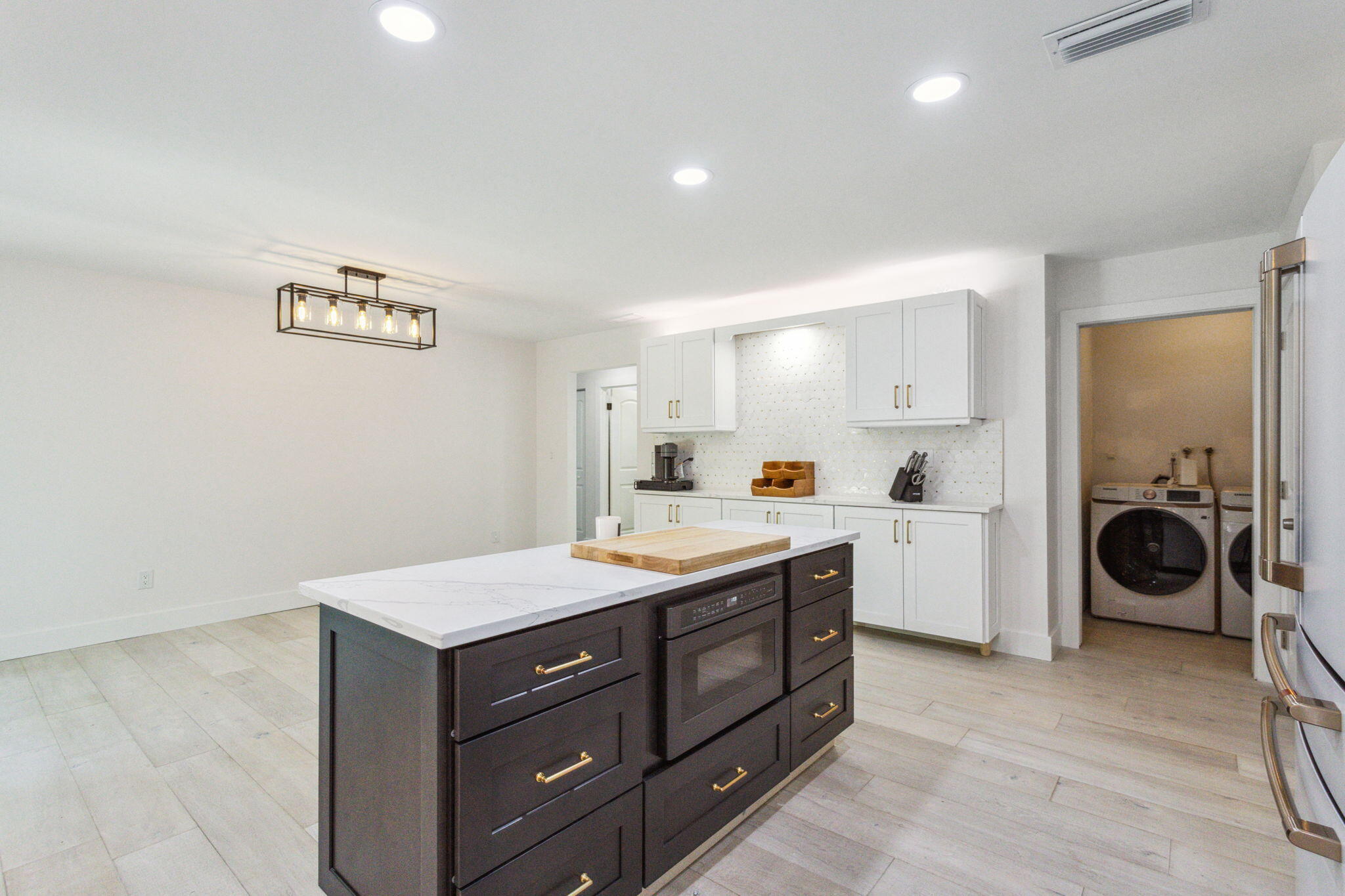 3757 NW 7th Court