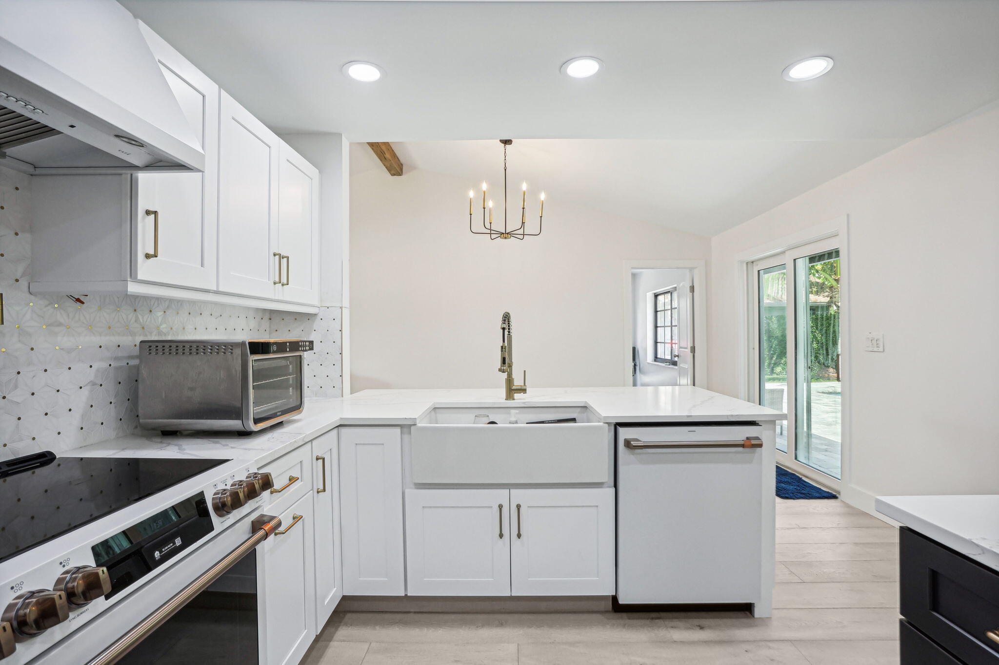 3757 NW 7th Court