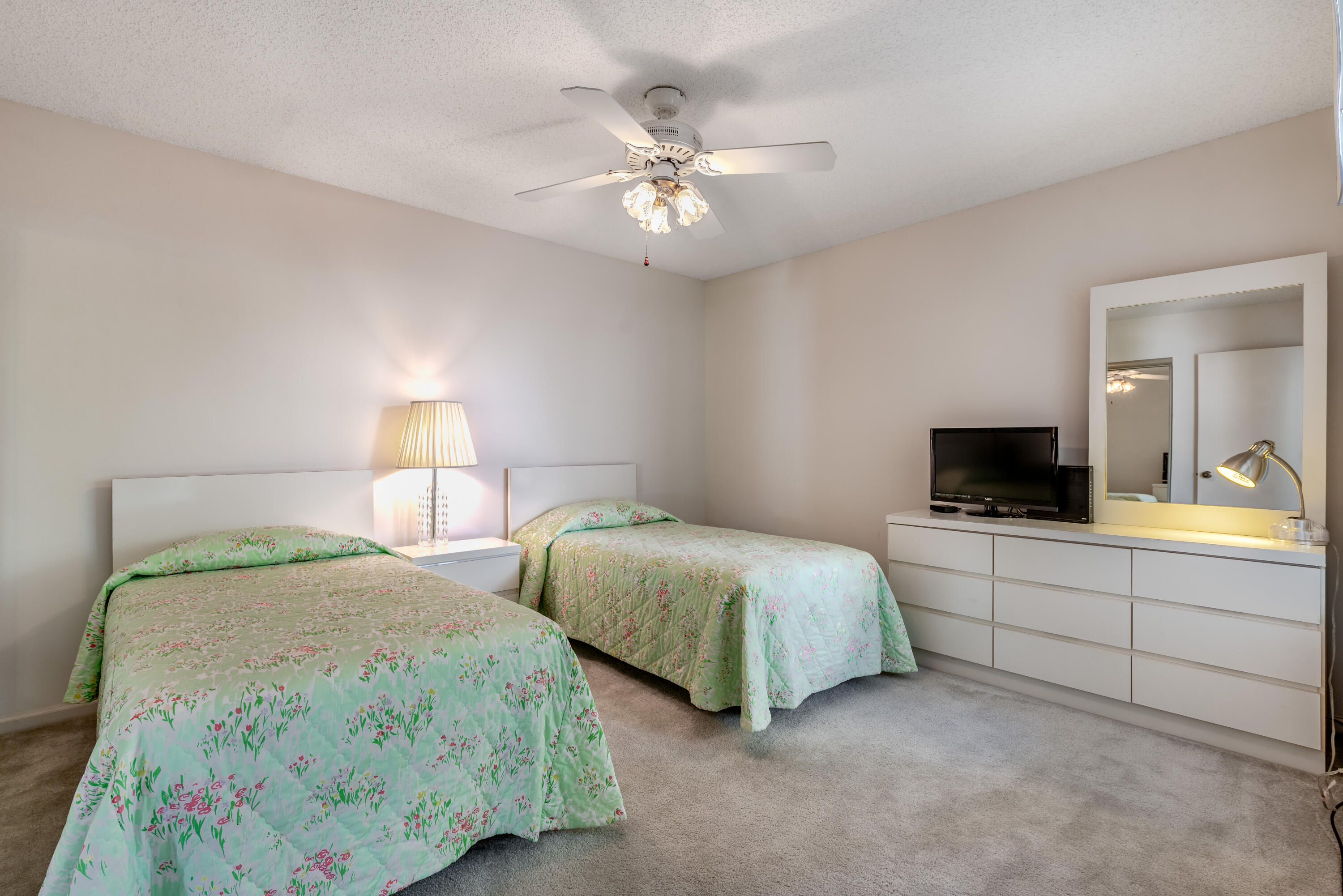 15310 Strathearn Drive 11502