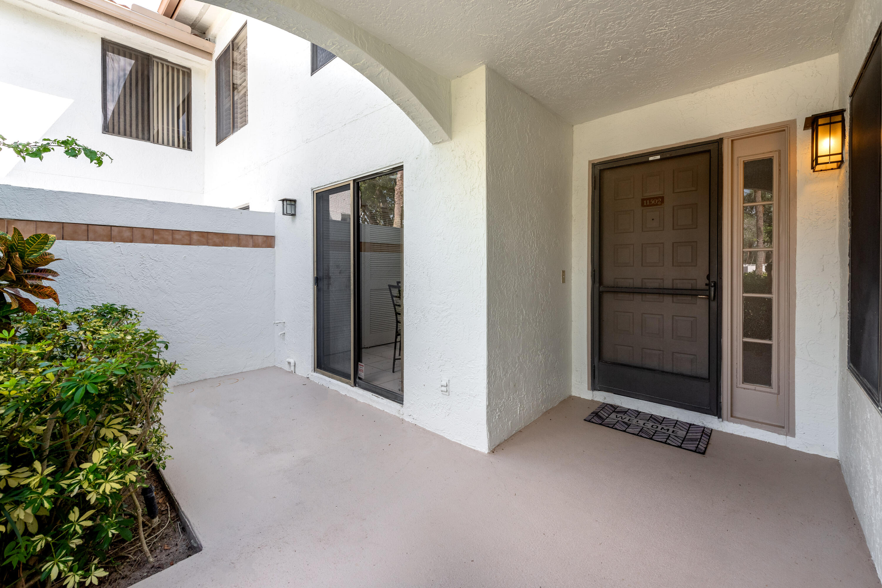 15310 Strathearn Drive 11502