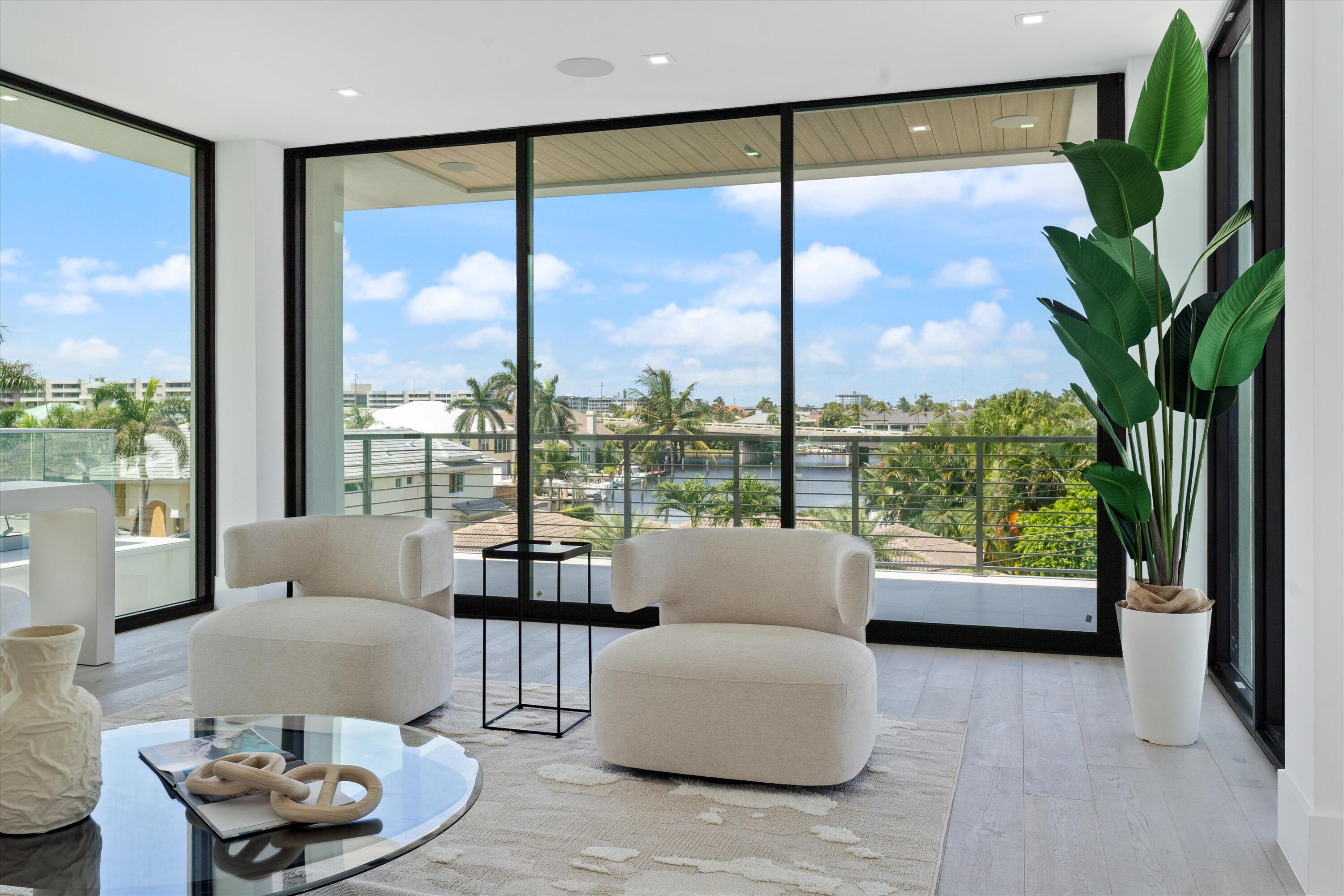 1066 Del Harbour Drive