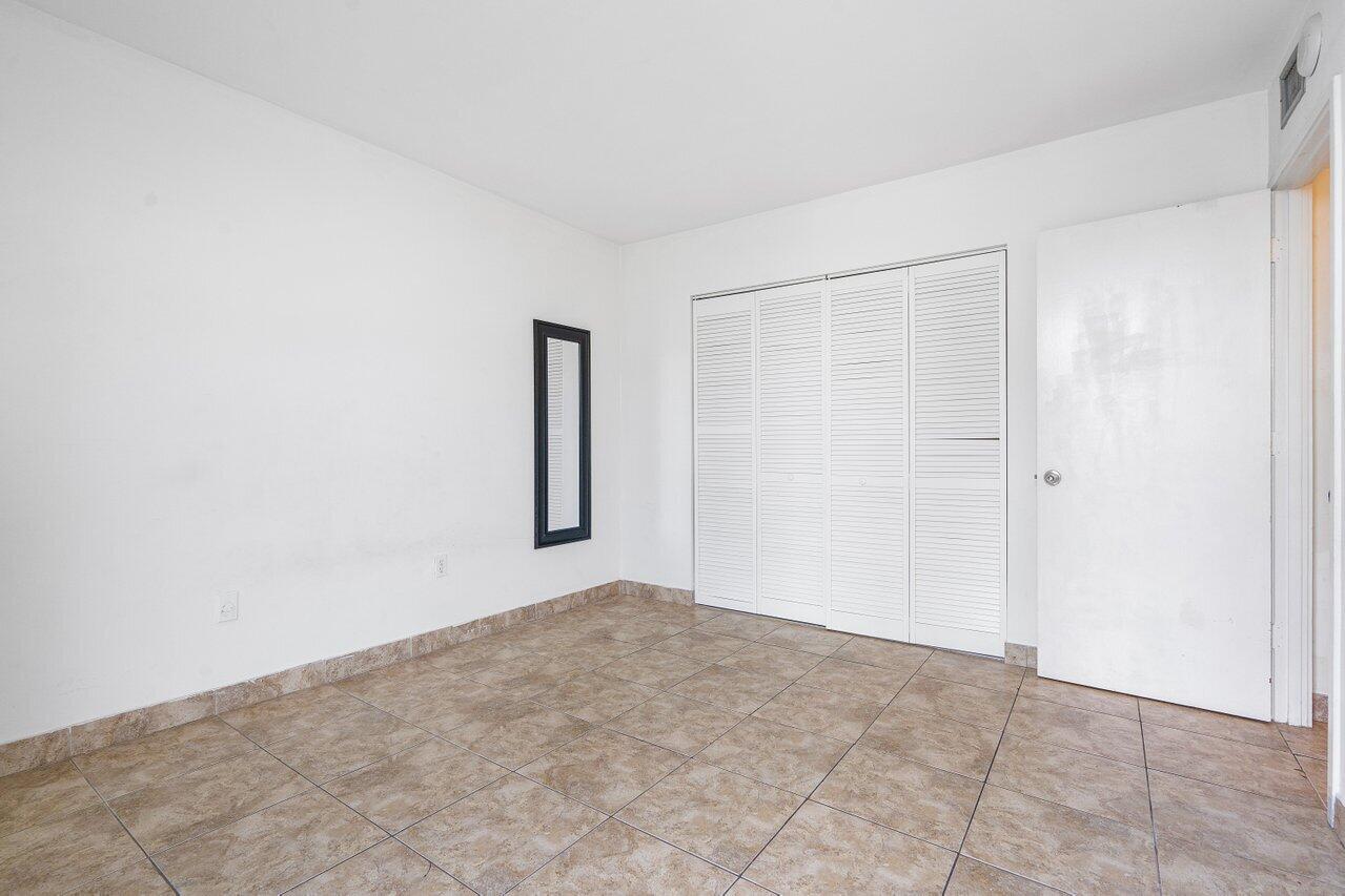3731 N Country Club Drive Drive 428