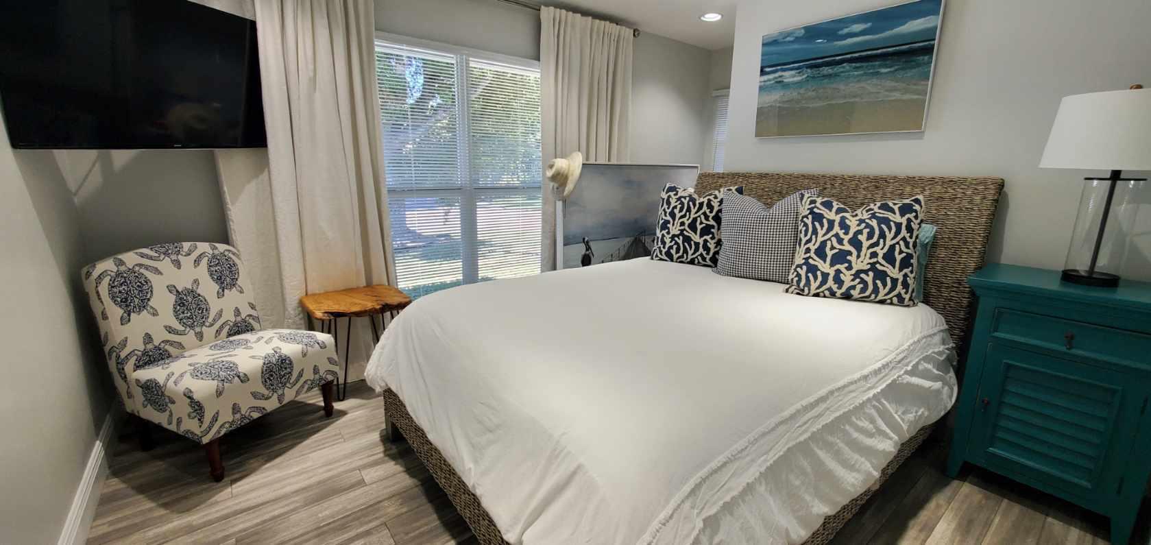 72 Little Harbor Way