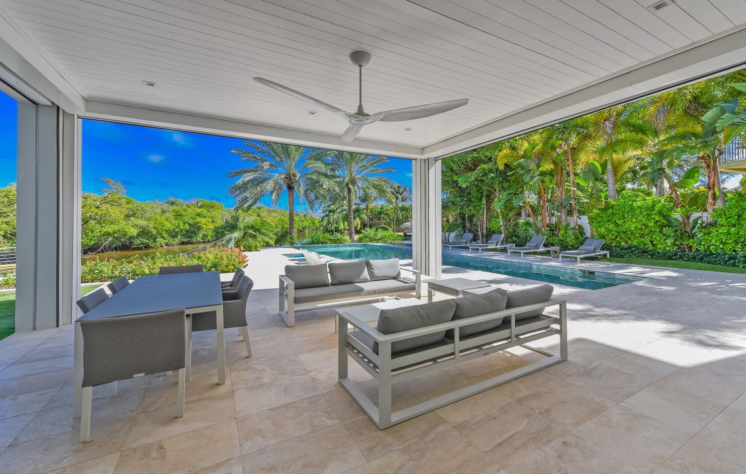 551 NE Waterway Lane