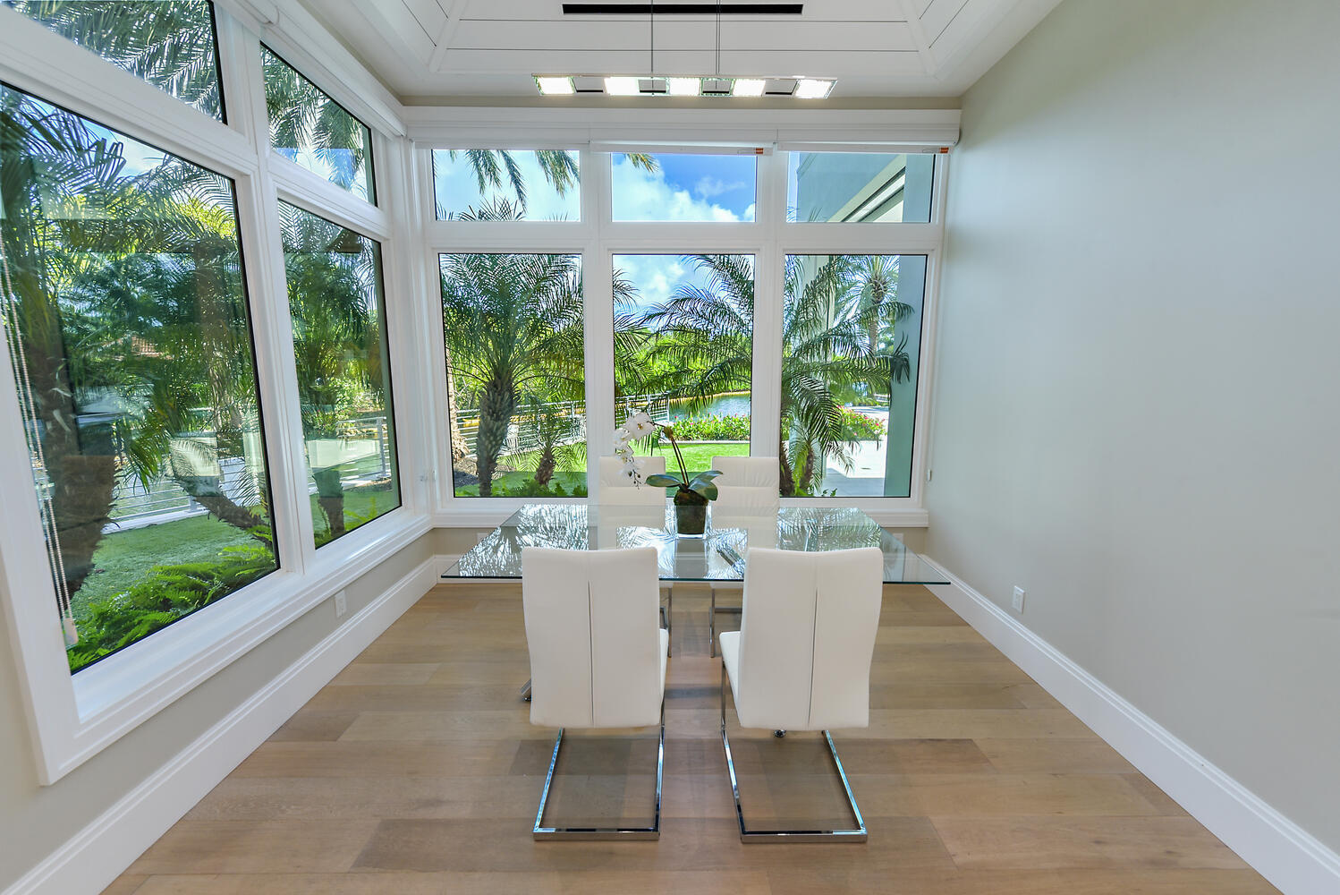 551 NE Waterway Lane