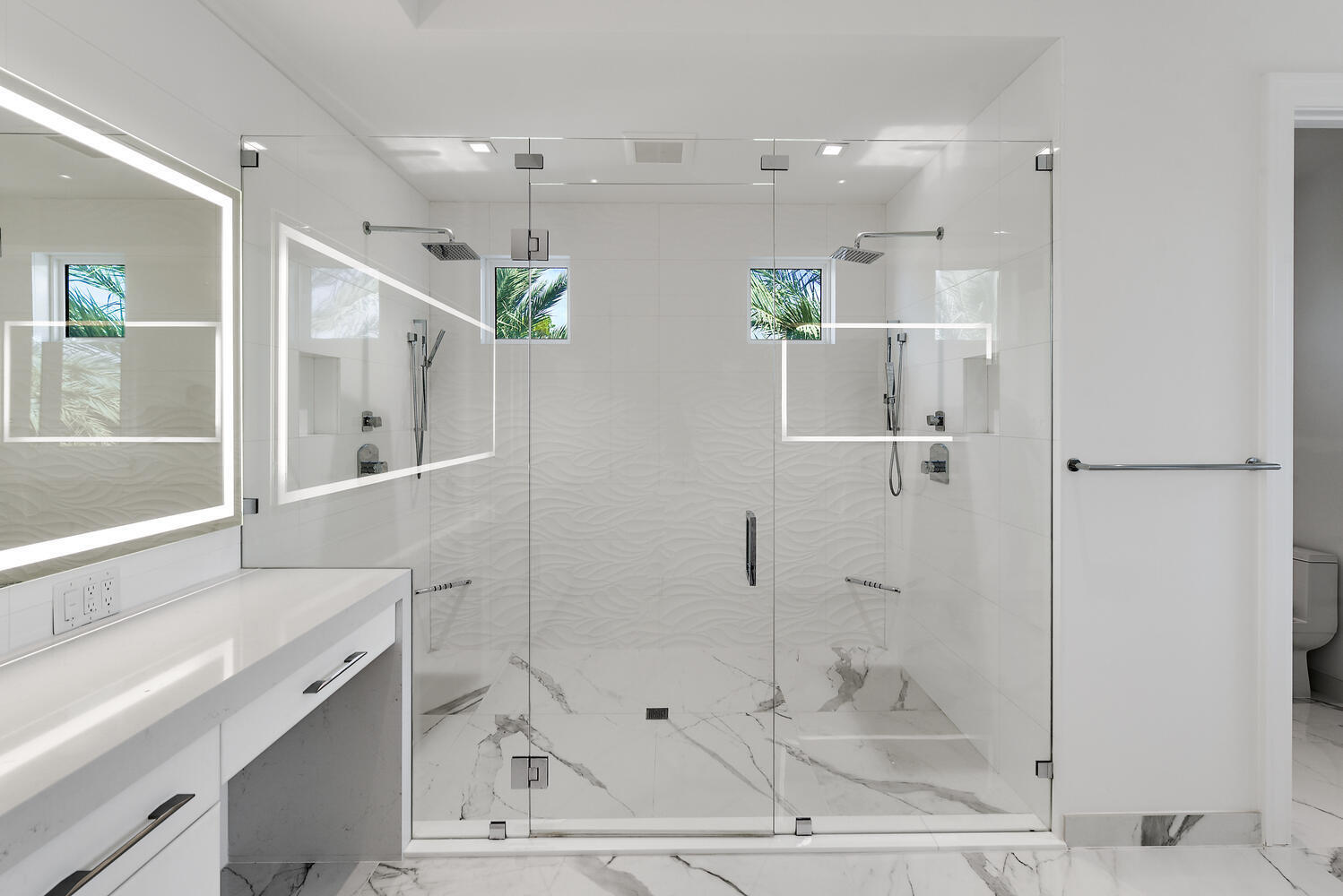 551 NE Waterway Lane