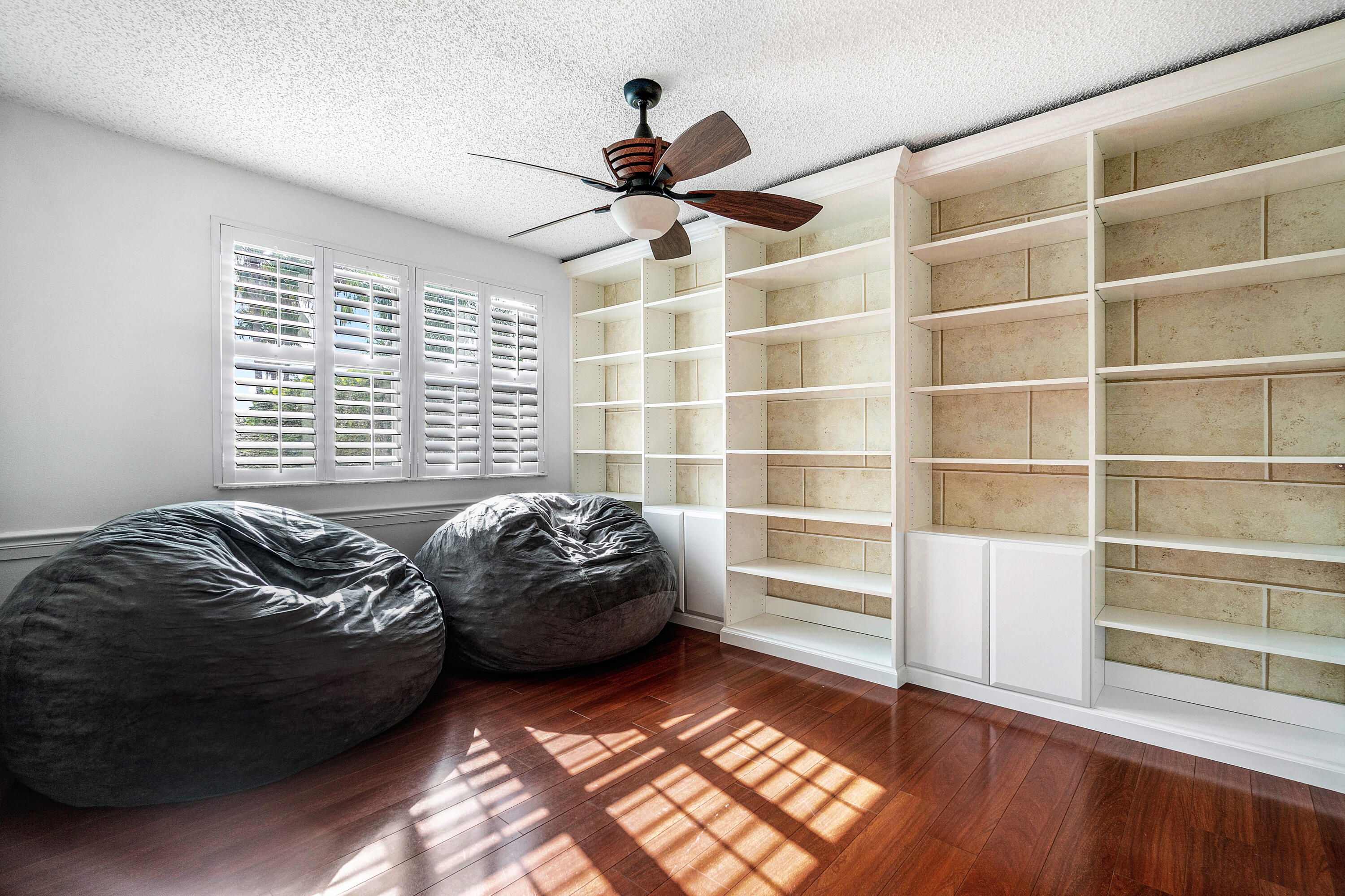 8158 Mystic Harbor Circle