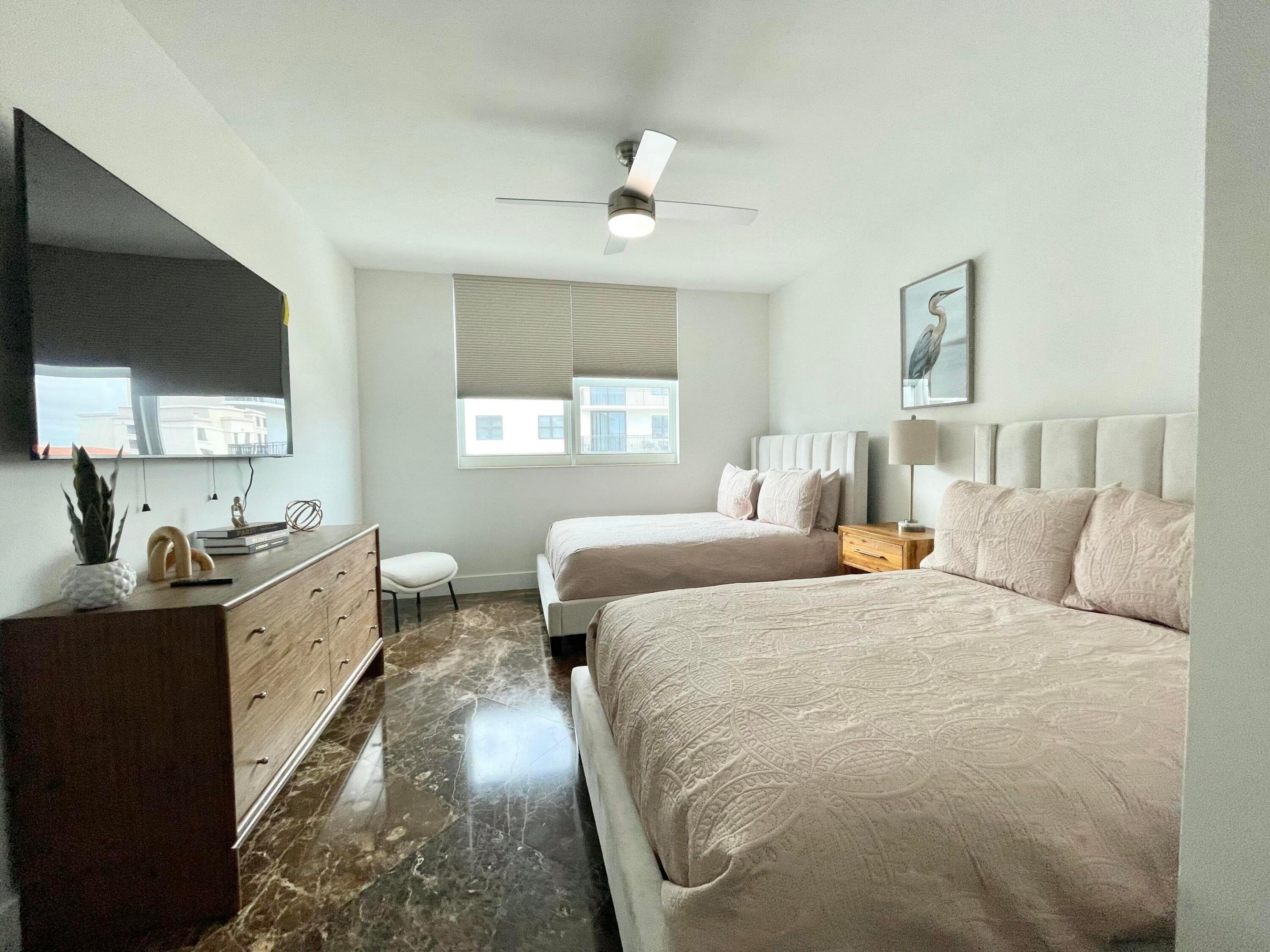 99 SE Mizner Boulevard Ph45