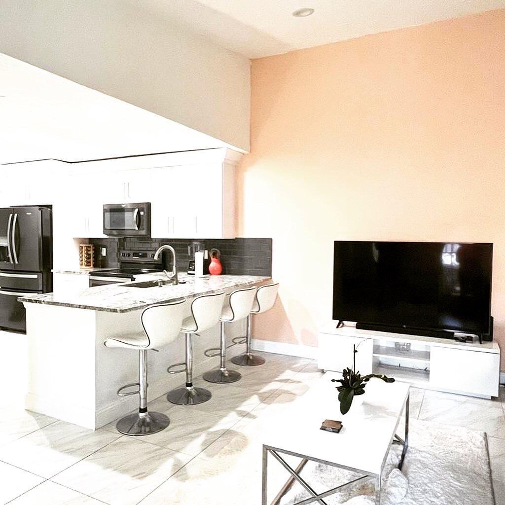 3002 Waterview Circle
