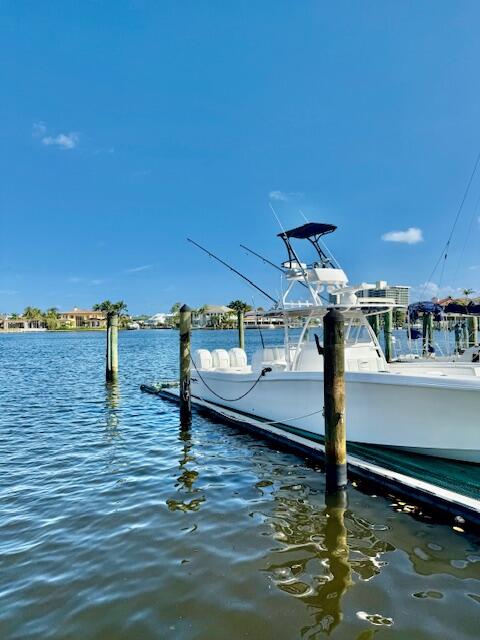 85 Pelican Pointe Drive 204