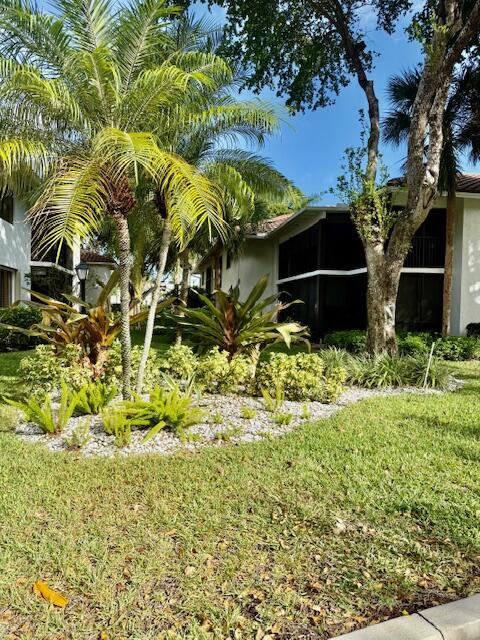 85 Pelican Pointe Drive 204