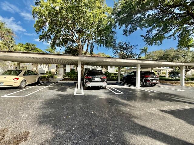 85 Pelican Pointe Drive 204