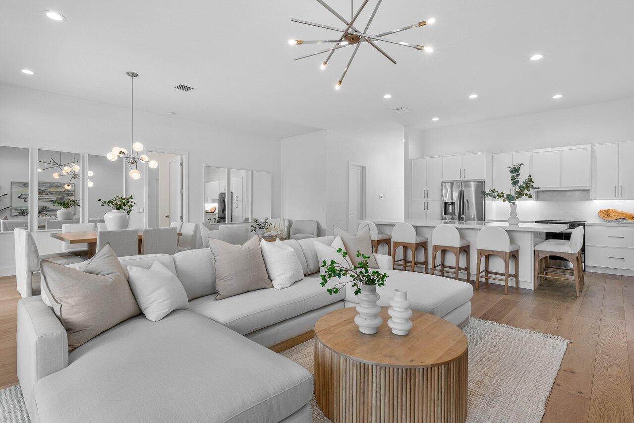 5359 Ventura Drive