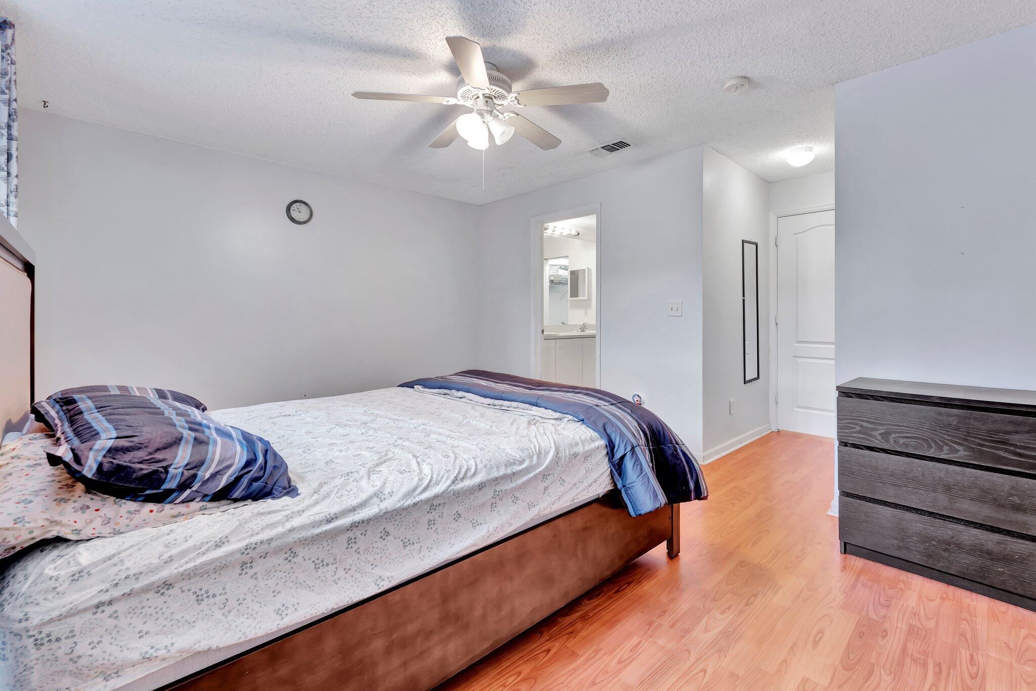 4734 NW 57 Th Place