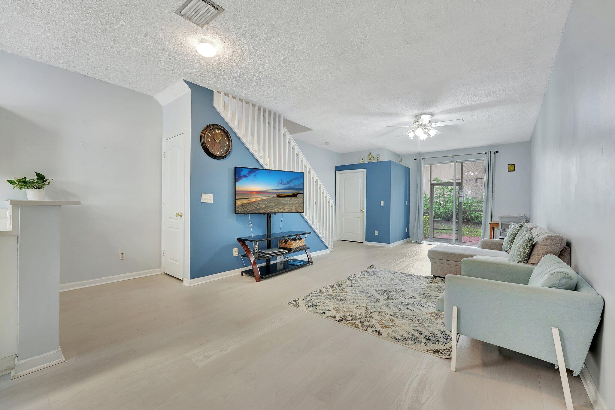4734 NW 57 Th Place