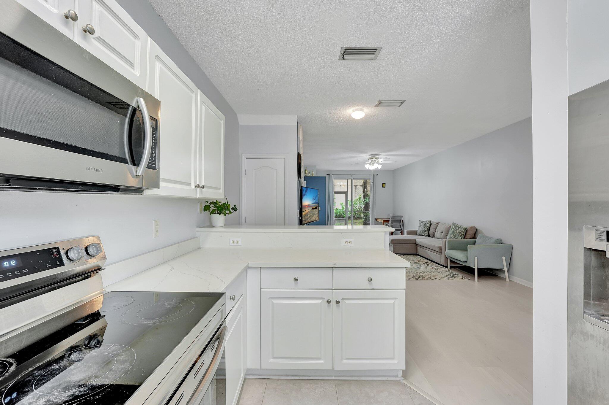 4734 NW 57 Th Place