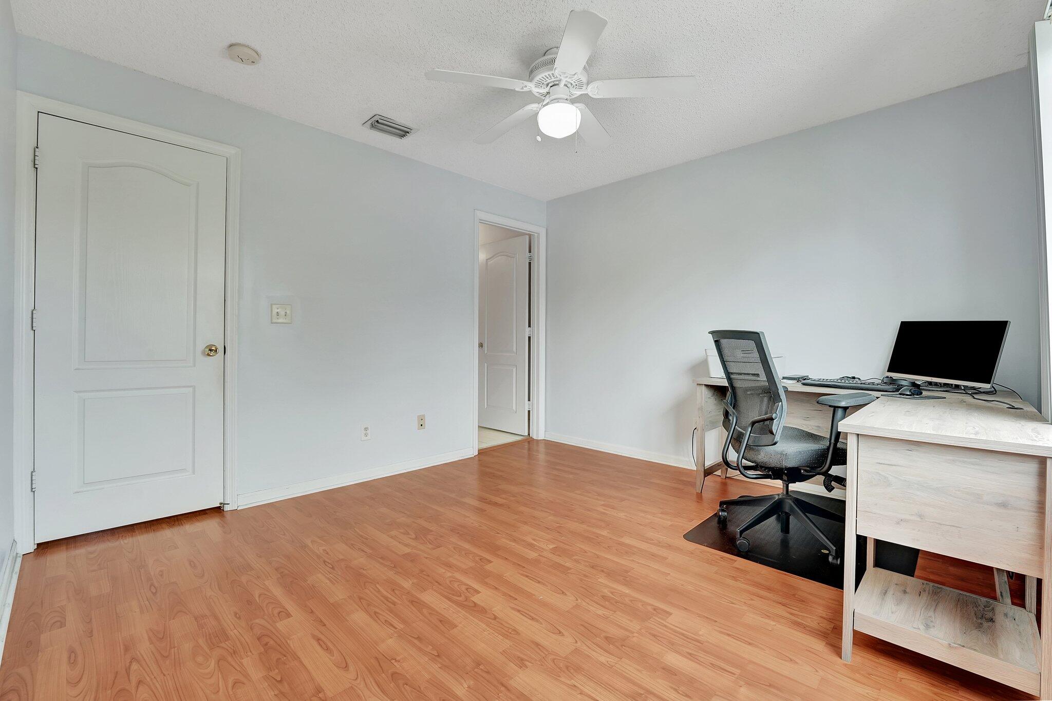 4734 NW 57 Th Place