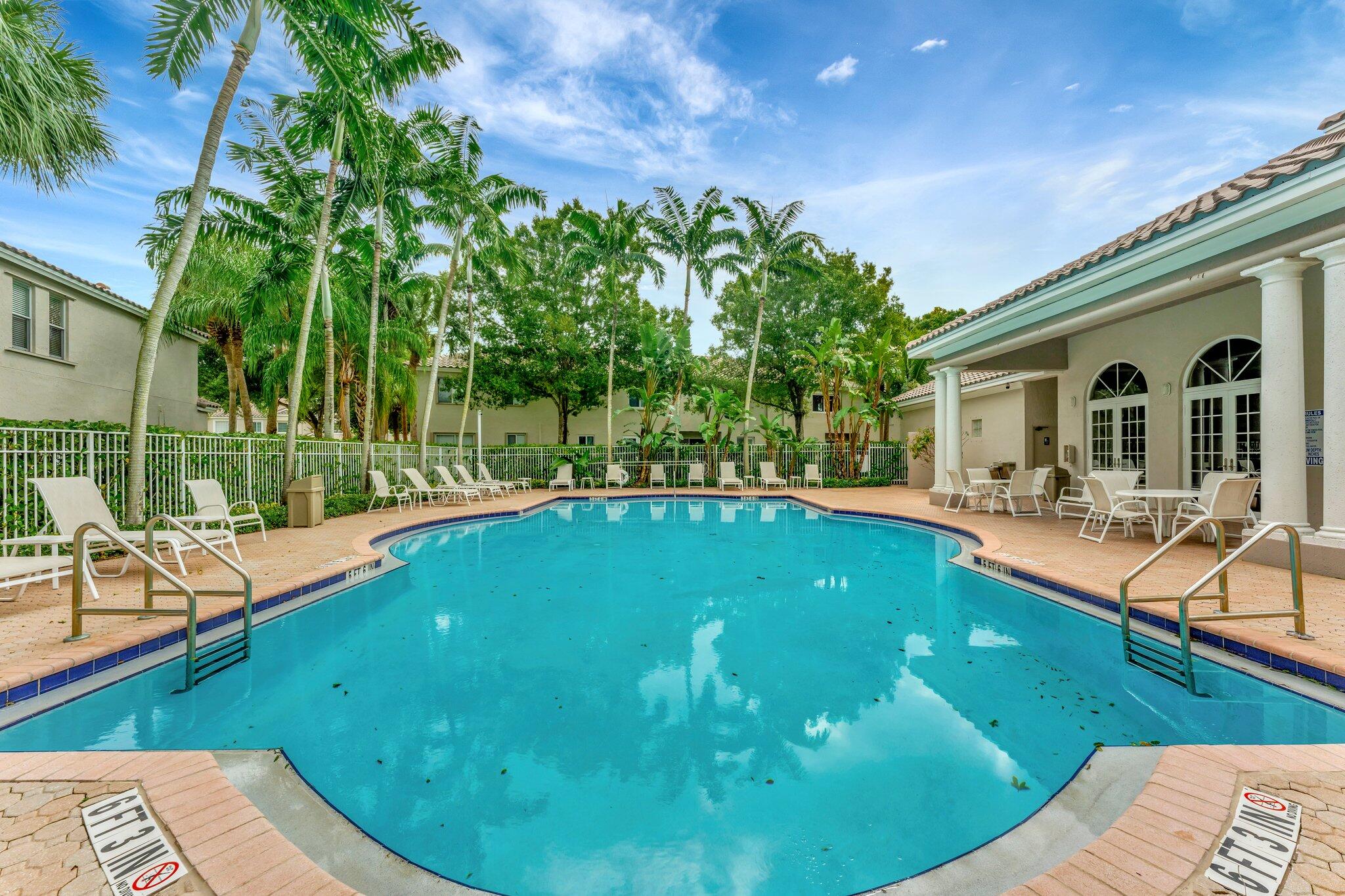4734 NW 57 Th Place