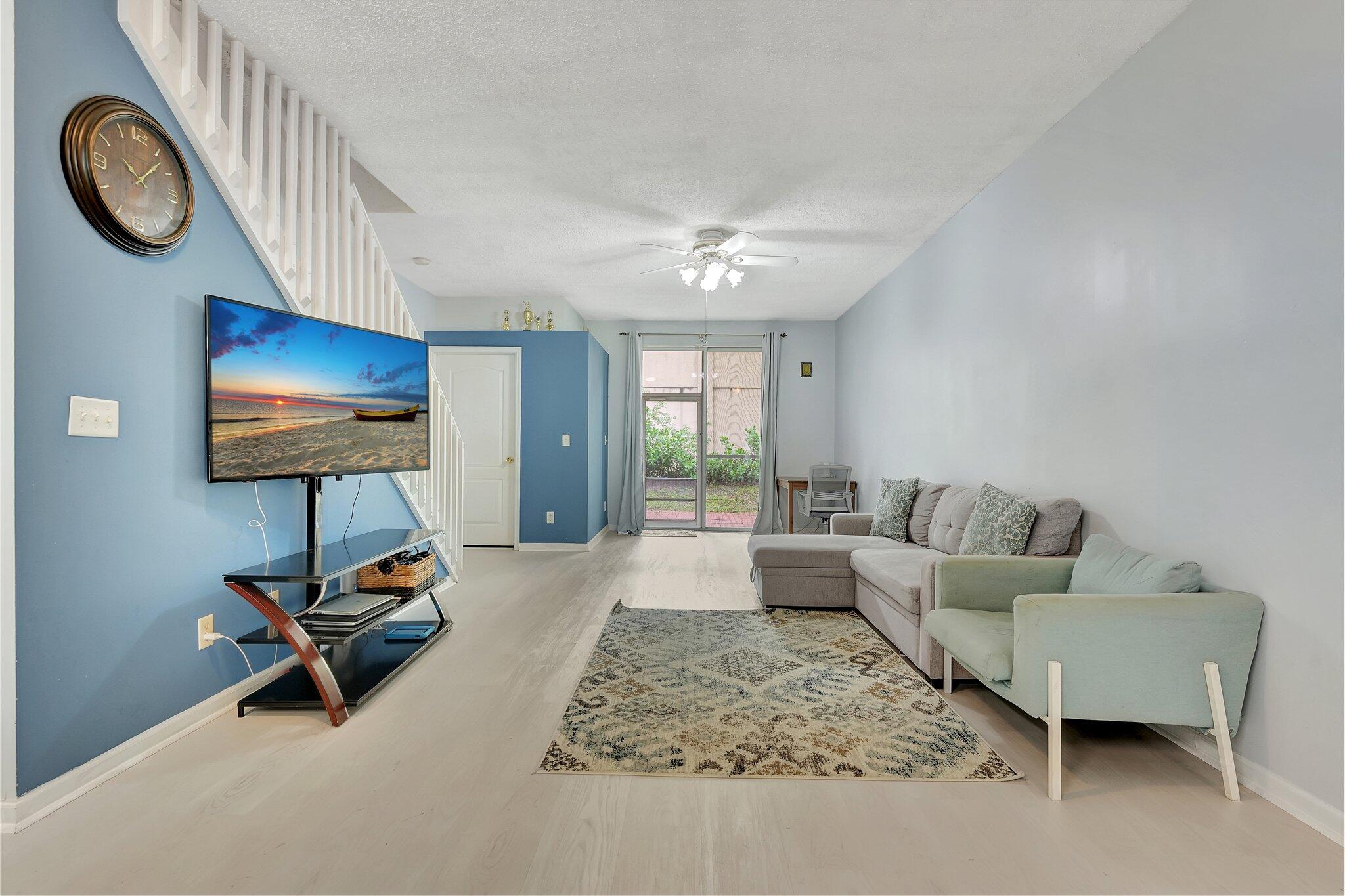 4734 NW 57 Th Place