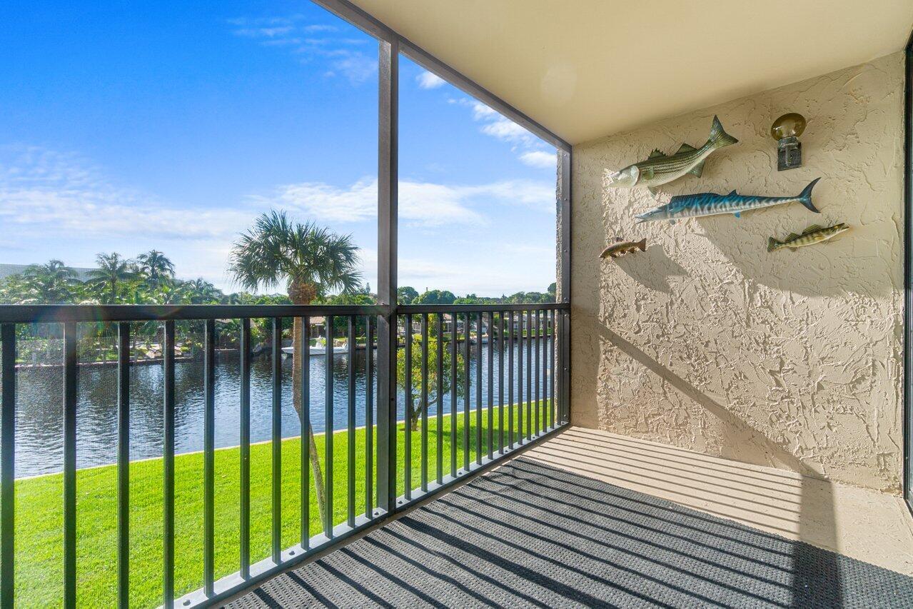13 Royal Palm Way Unit 301