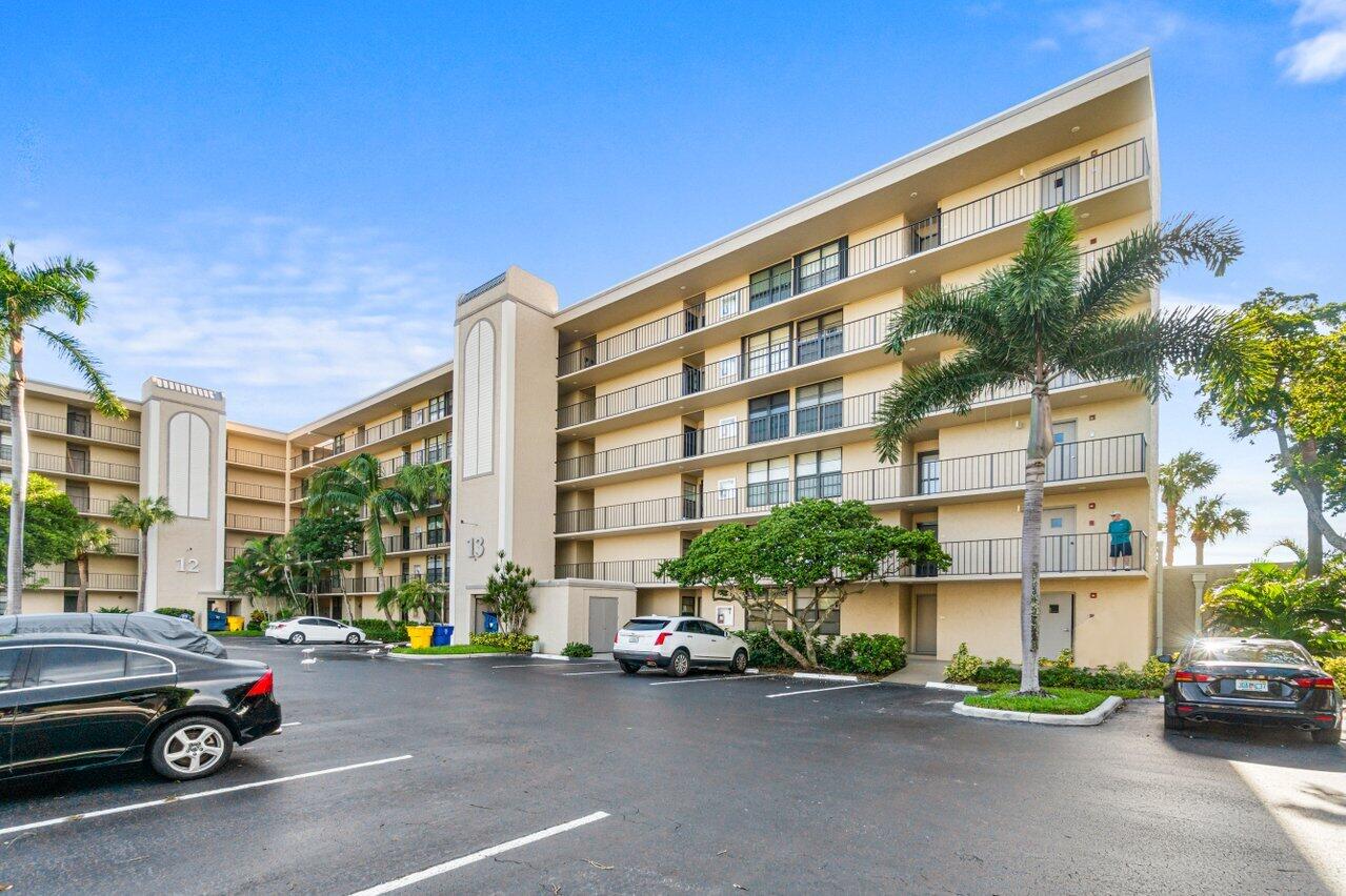 13 Royal Palm Way Unit 301