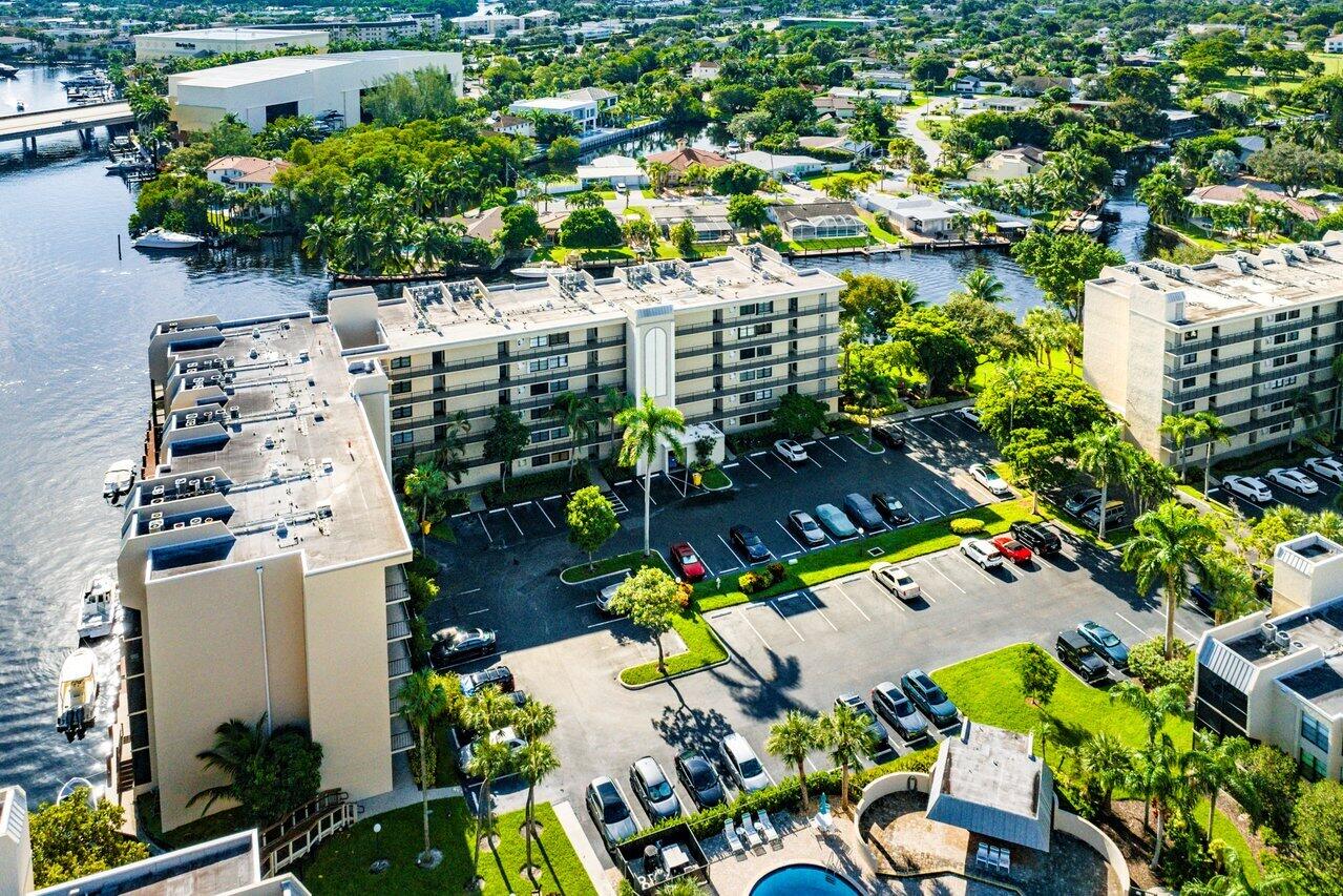 13 Royal Palm Way Unit 301