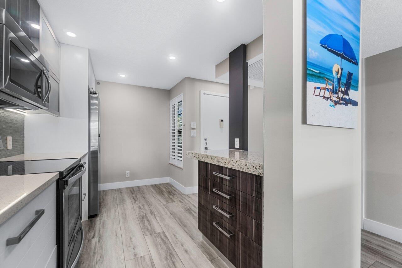 13 Royal Palm Way Unit 301