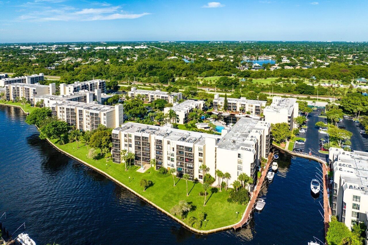 13 Royal Palm Way Unit 301