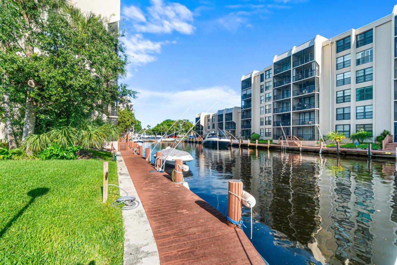 13 Royal Palm Way Unit 301