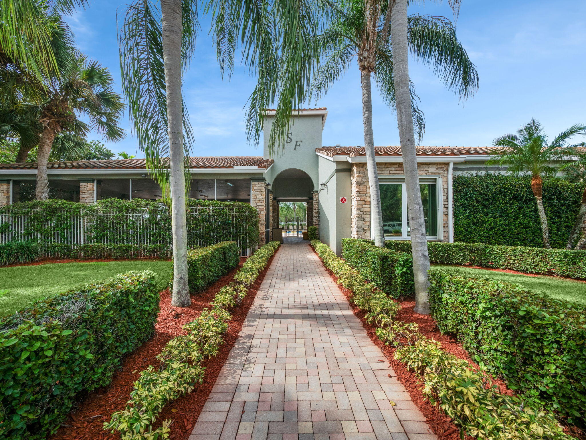 7775 Rockport Circle