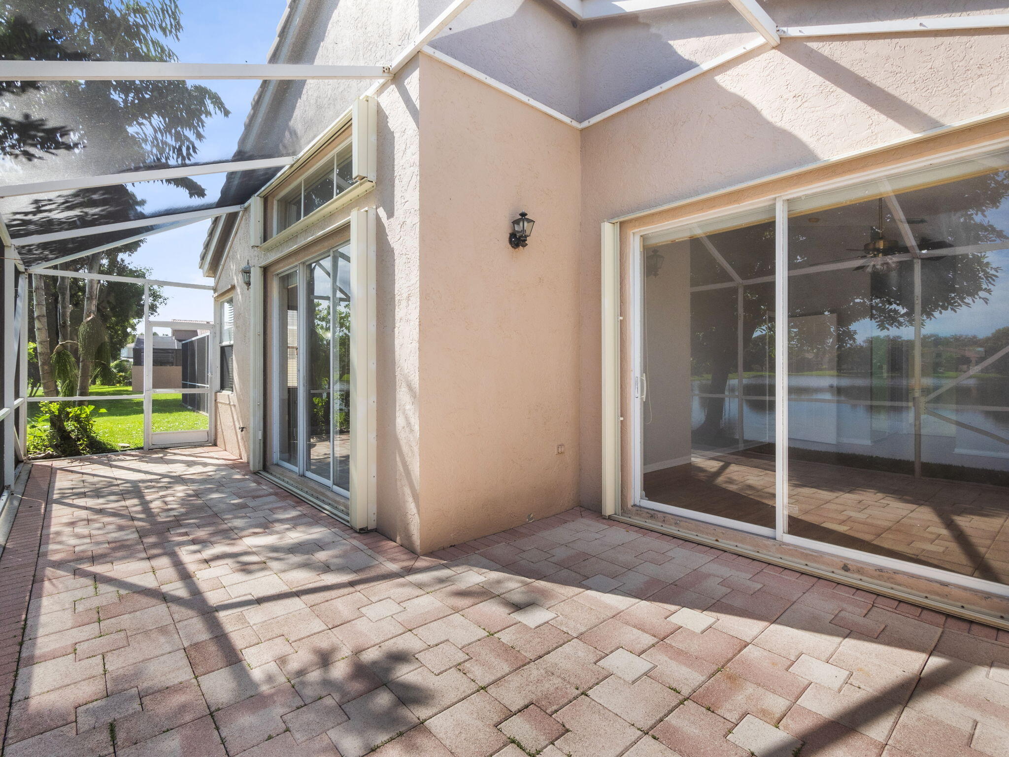 7775 Rockport Circle