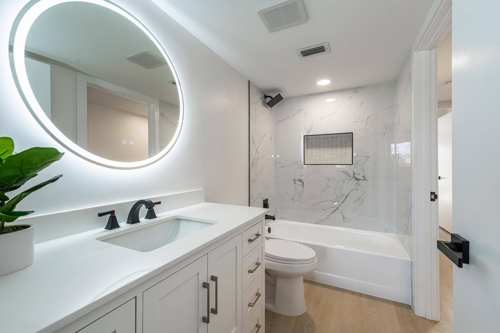 7290 Ashford Place 303