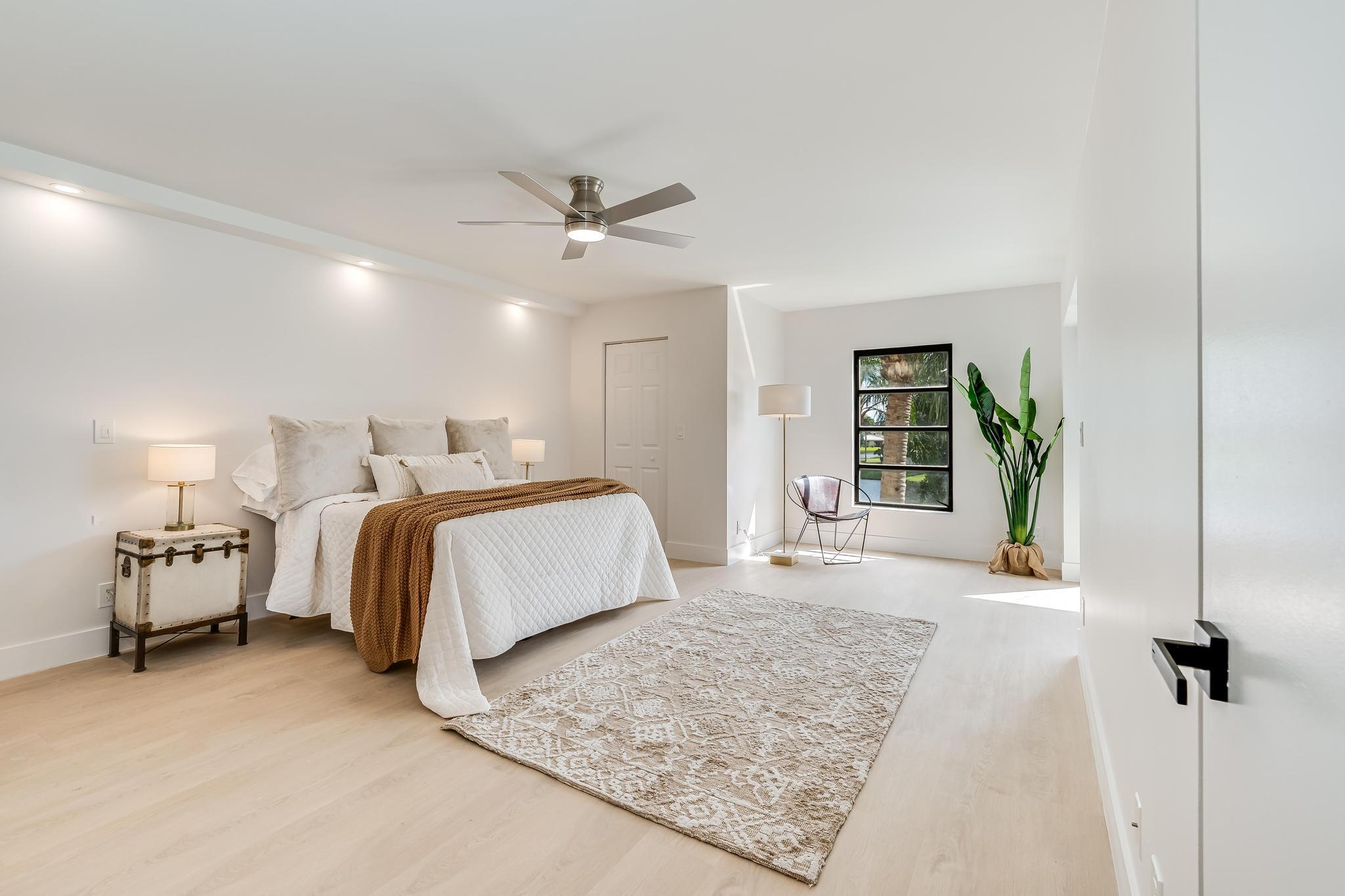 7290 Ashford Place 303