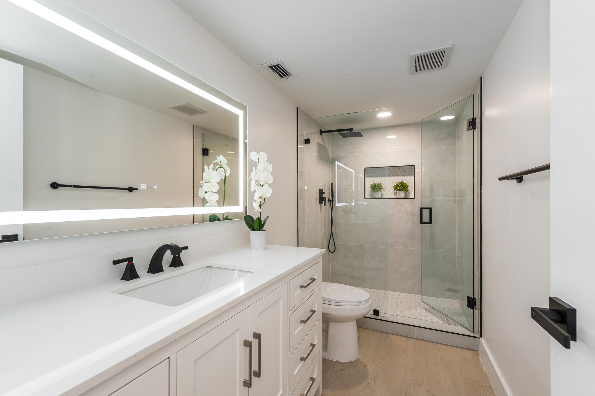 7290 Ashford Place 303