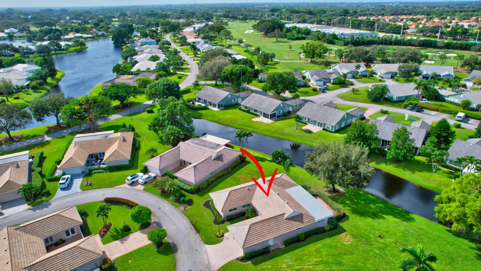 11601 N Lake Drive 10 Garden