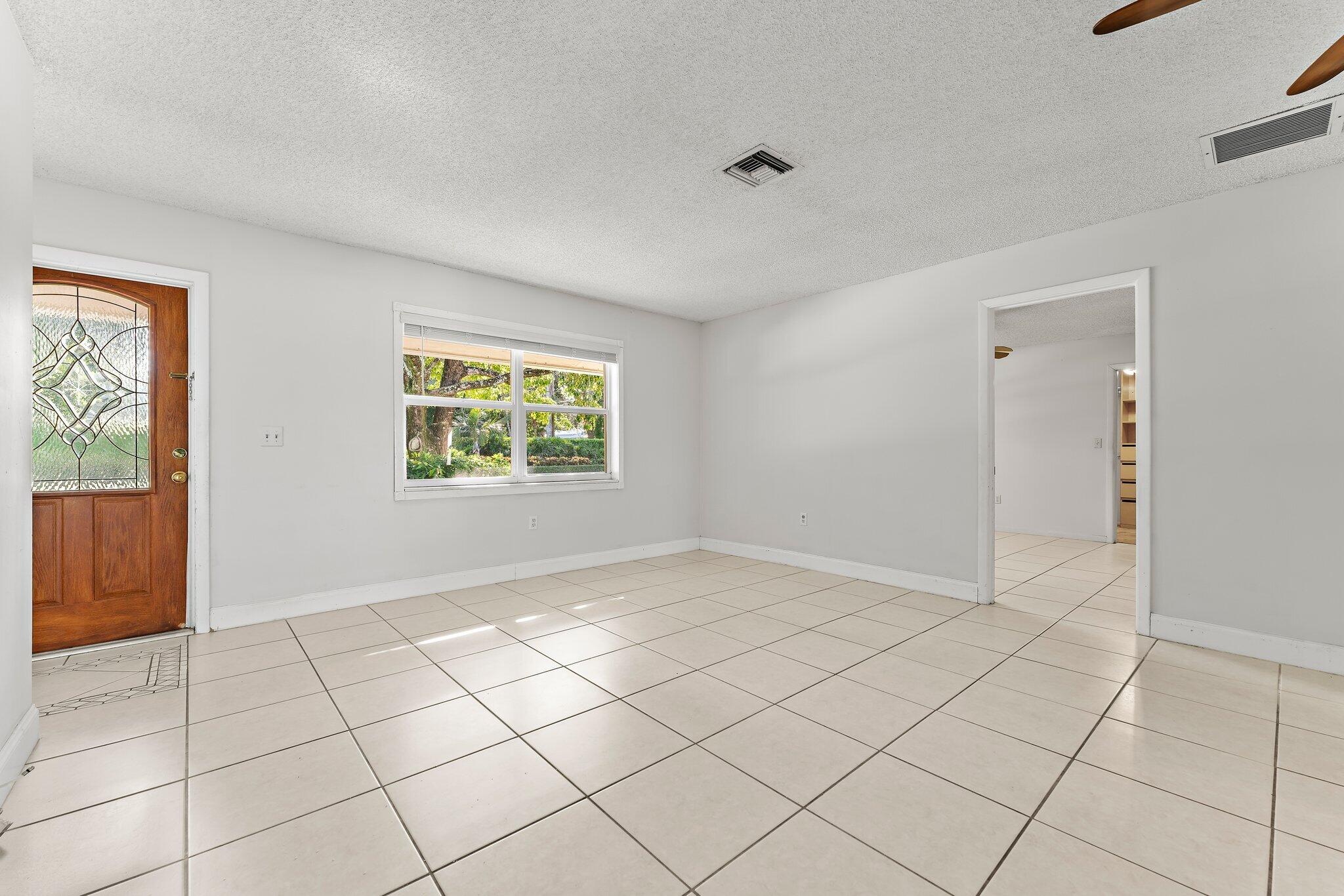 243 W Riverside Drive