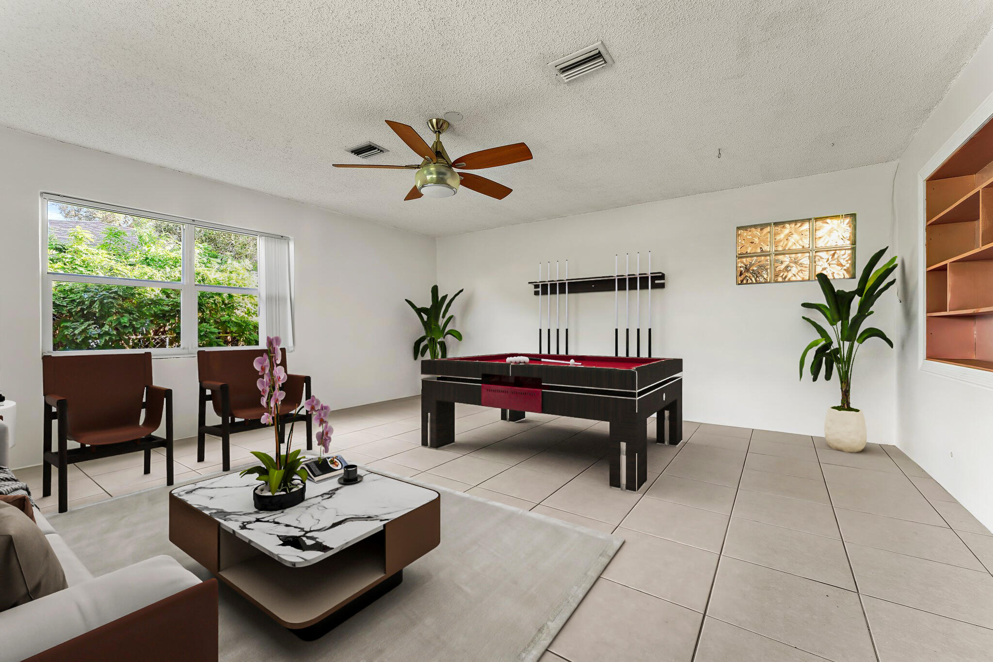 243 W Riverside Drive