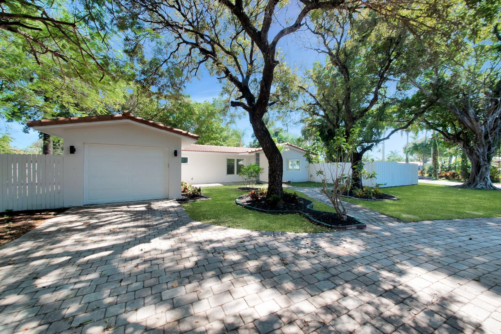 141 NE 30th Street