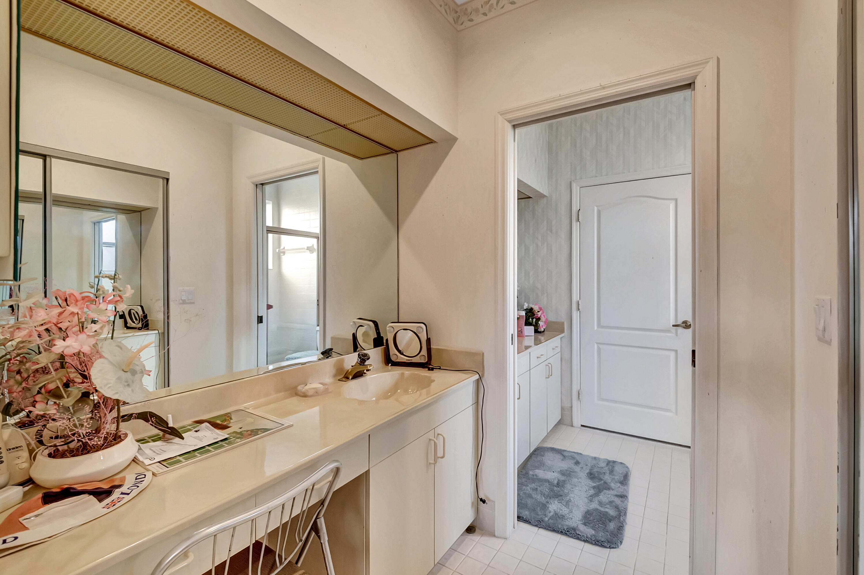 7924 Dorchester Road