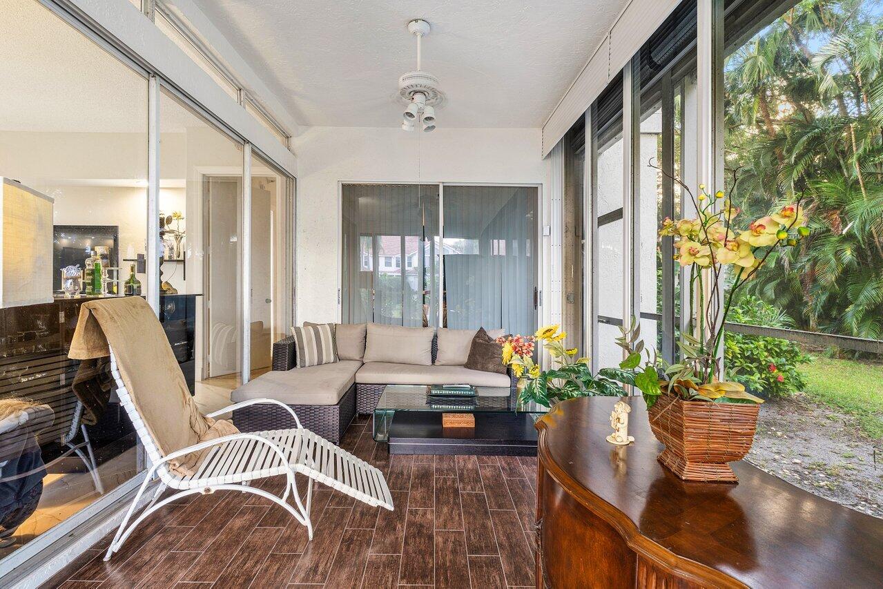 2464 NW 59th Street 1104