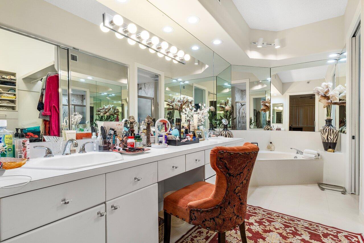 2464 NW 59th Street 1104
