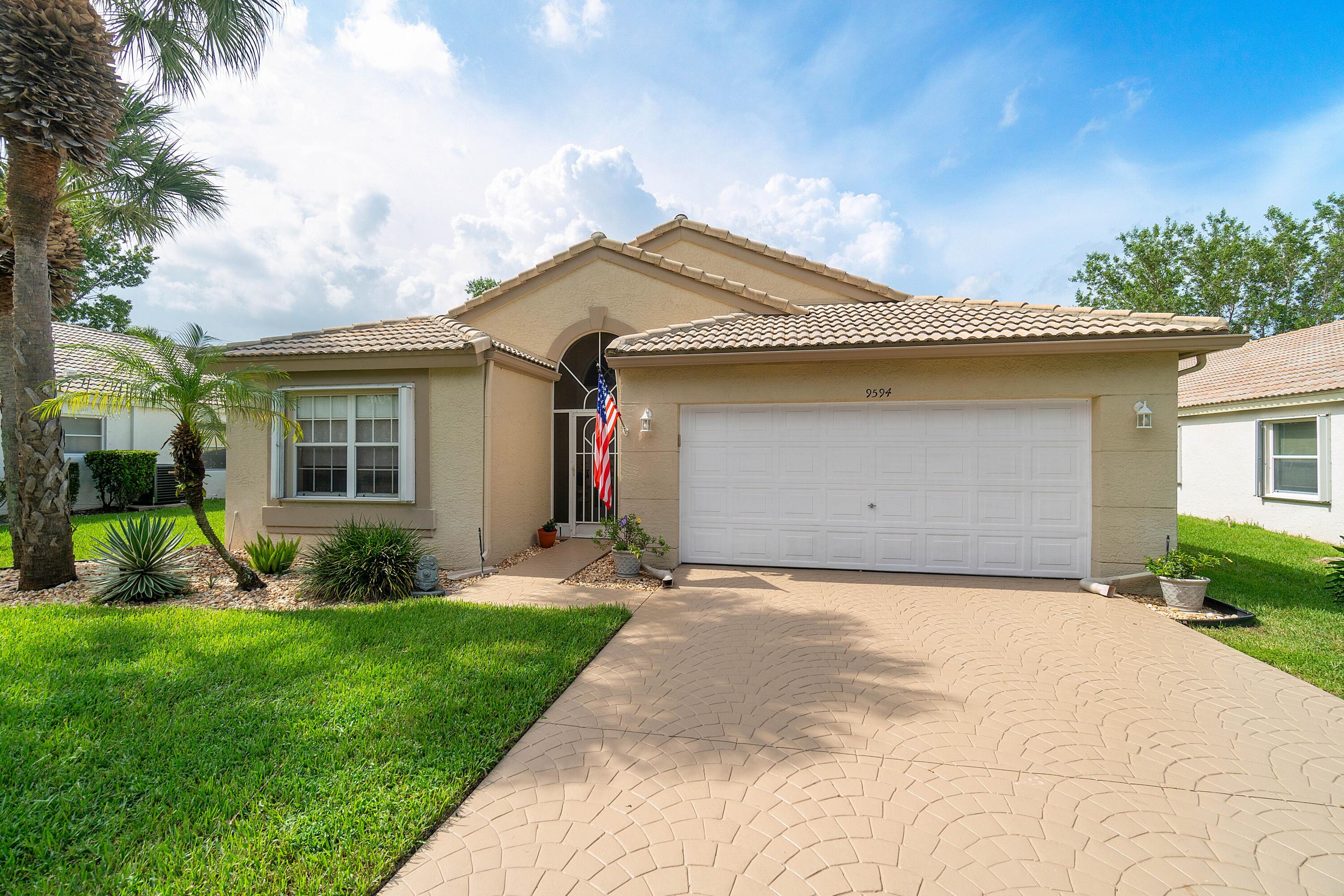 9594 Arbor View Drive N