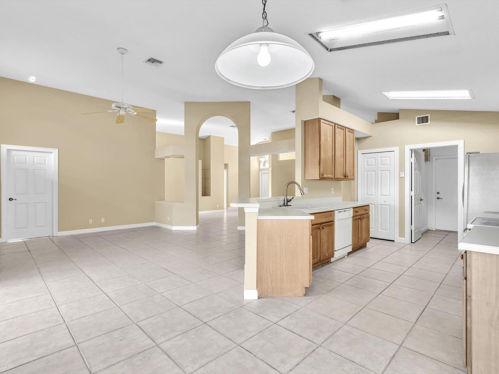 8853 Georgetown Lane