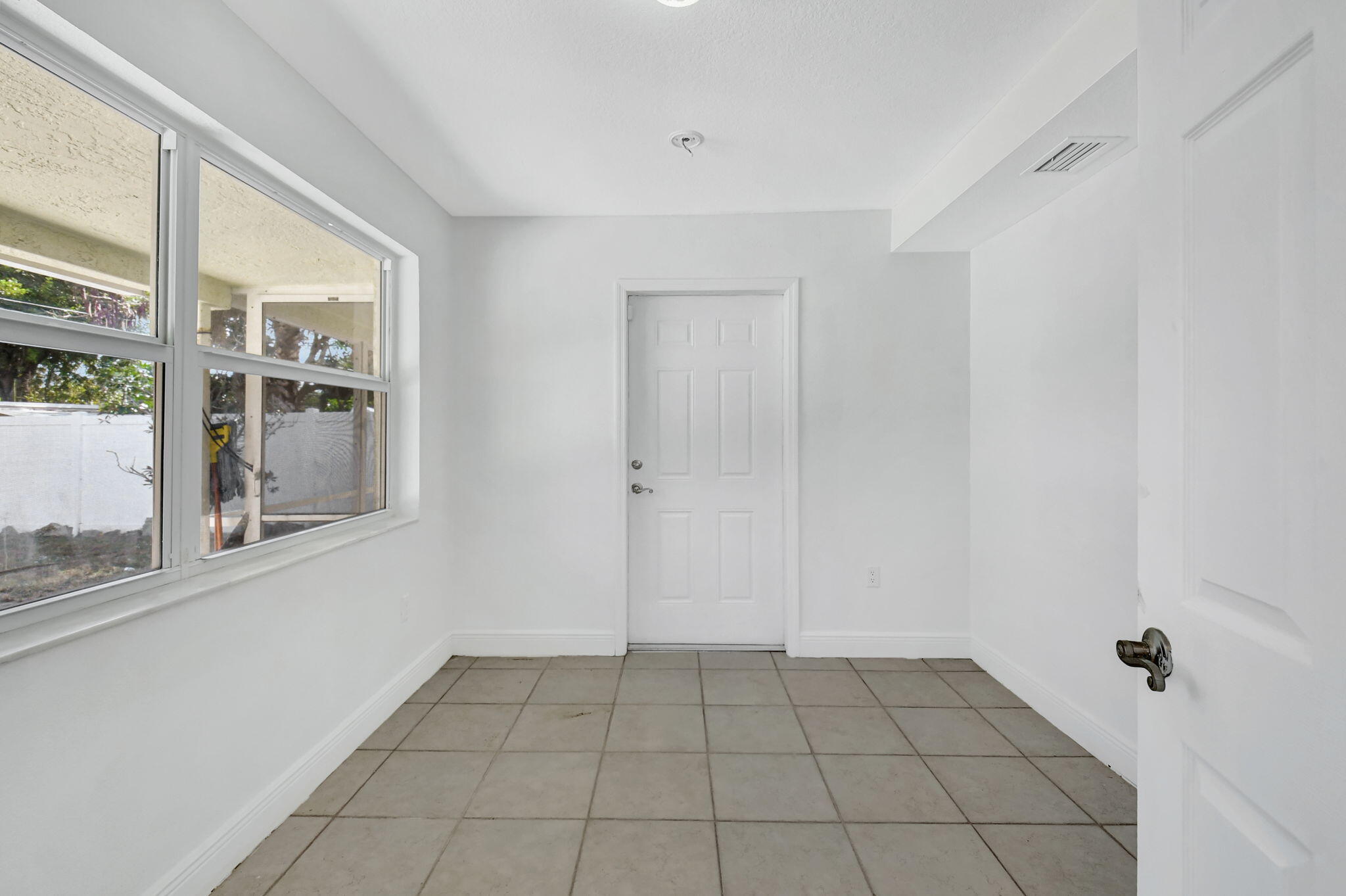 1006 SE 3rd Street