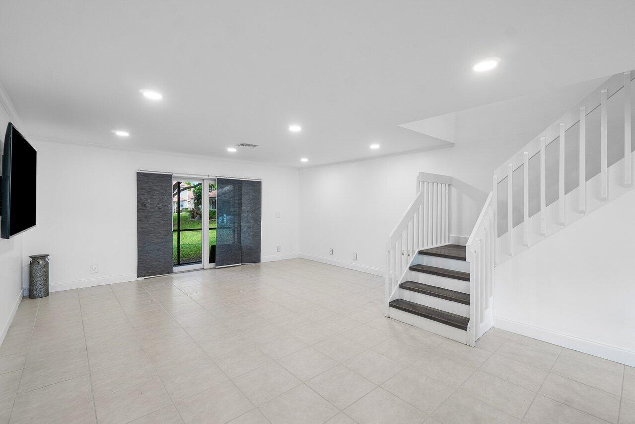 6435 Boca Circle