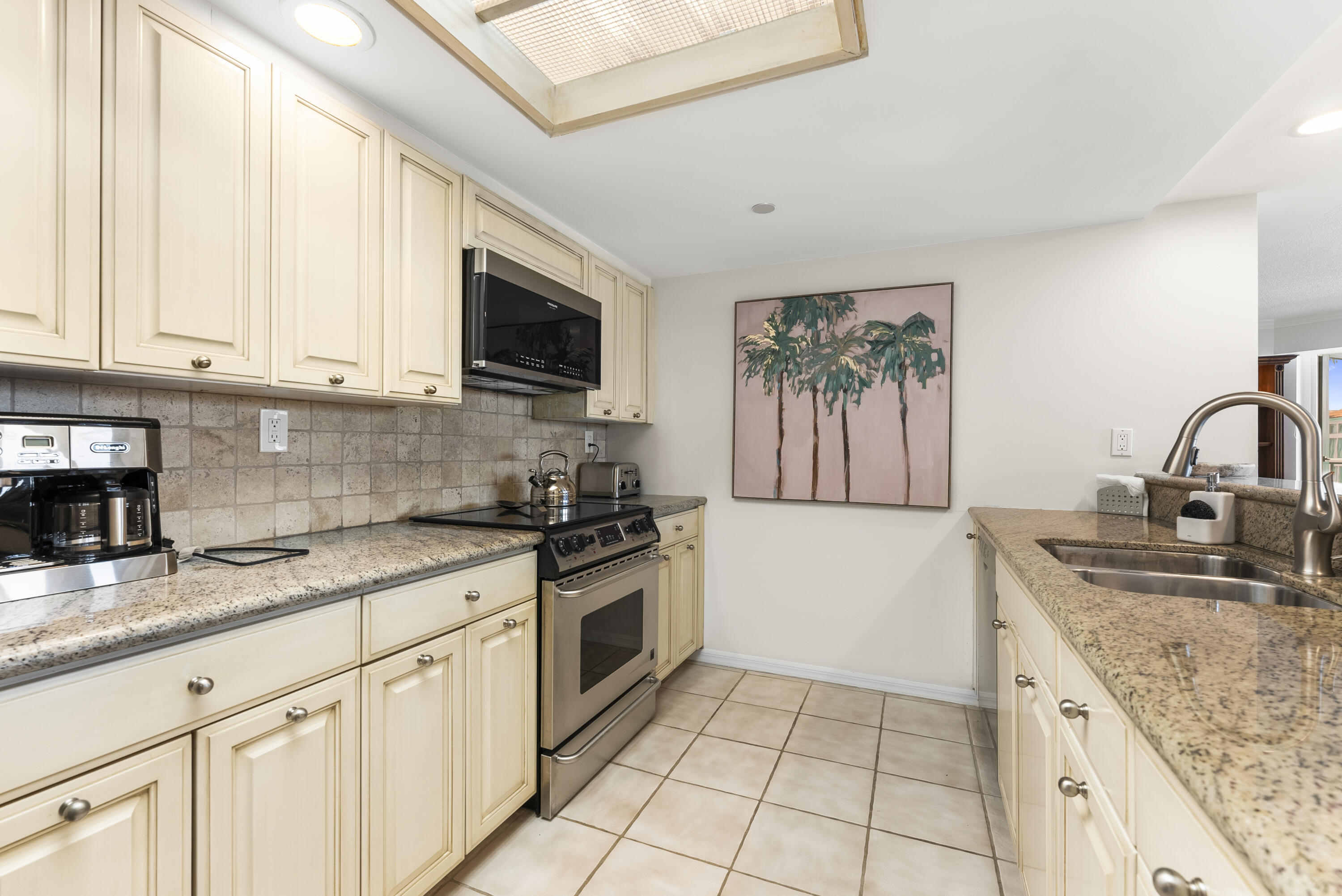 100 SE 5th Avenue 505