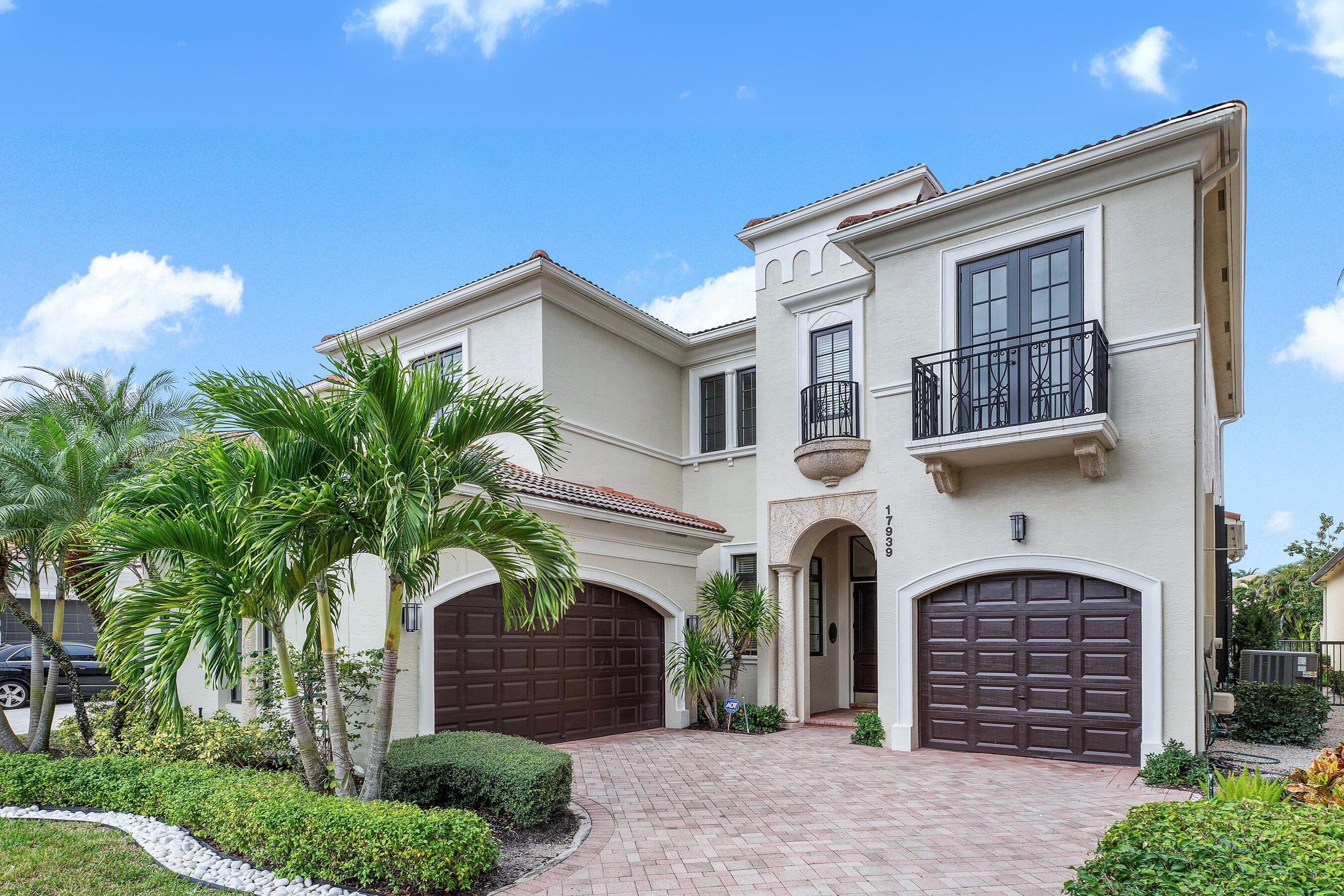 17939 Lake Azure Way