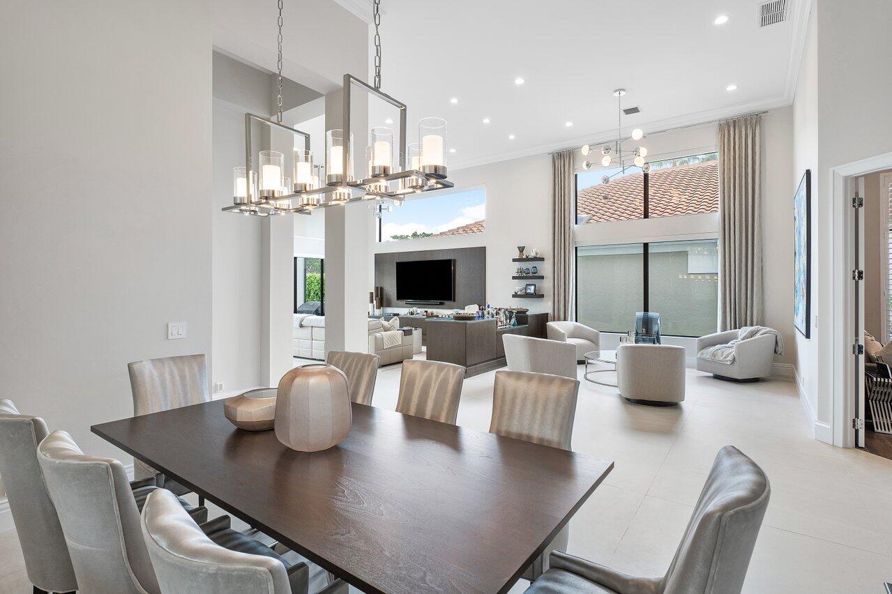 5639 NW Regency Circle