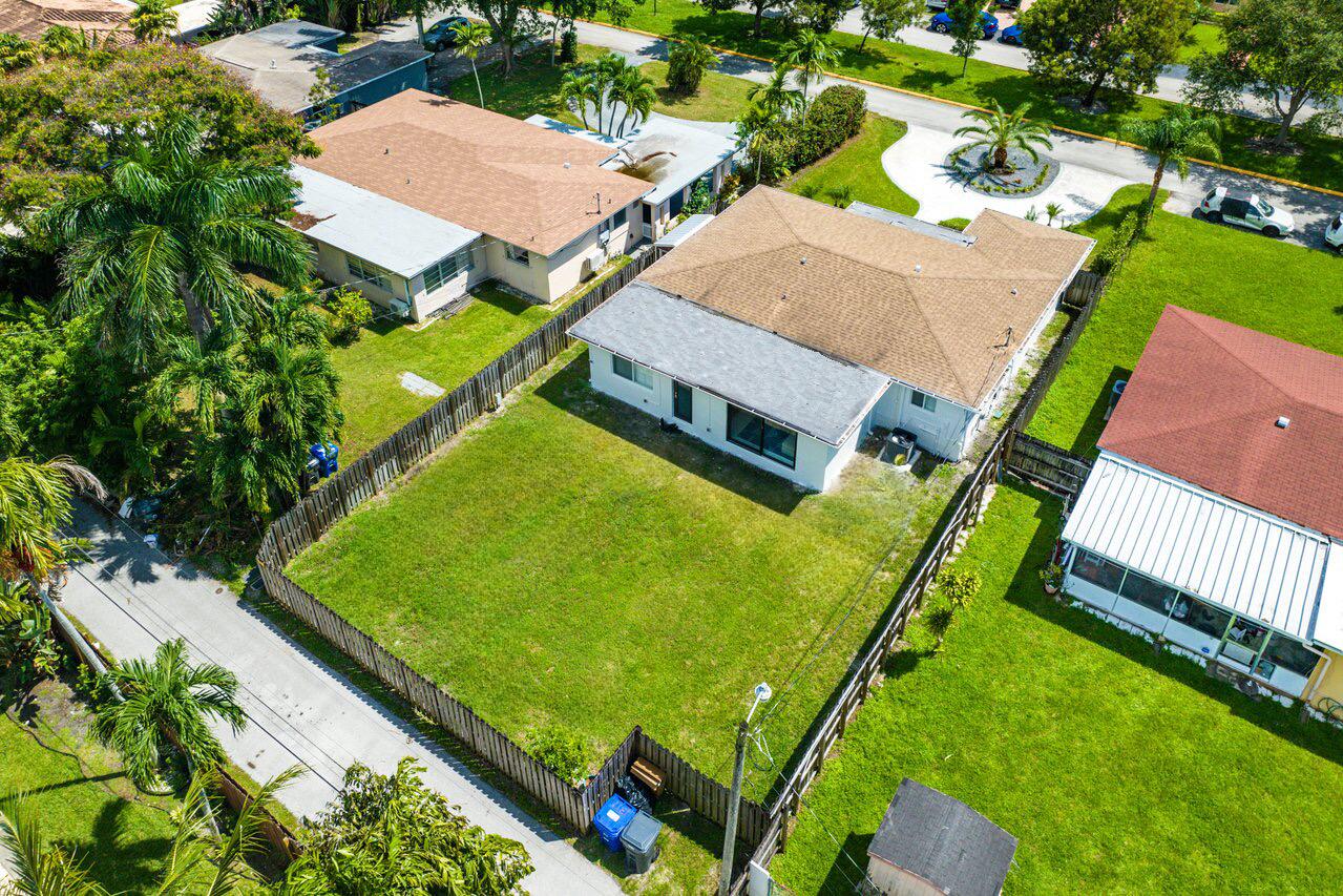 1311 Dewey Street